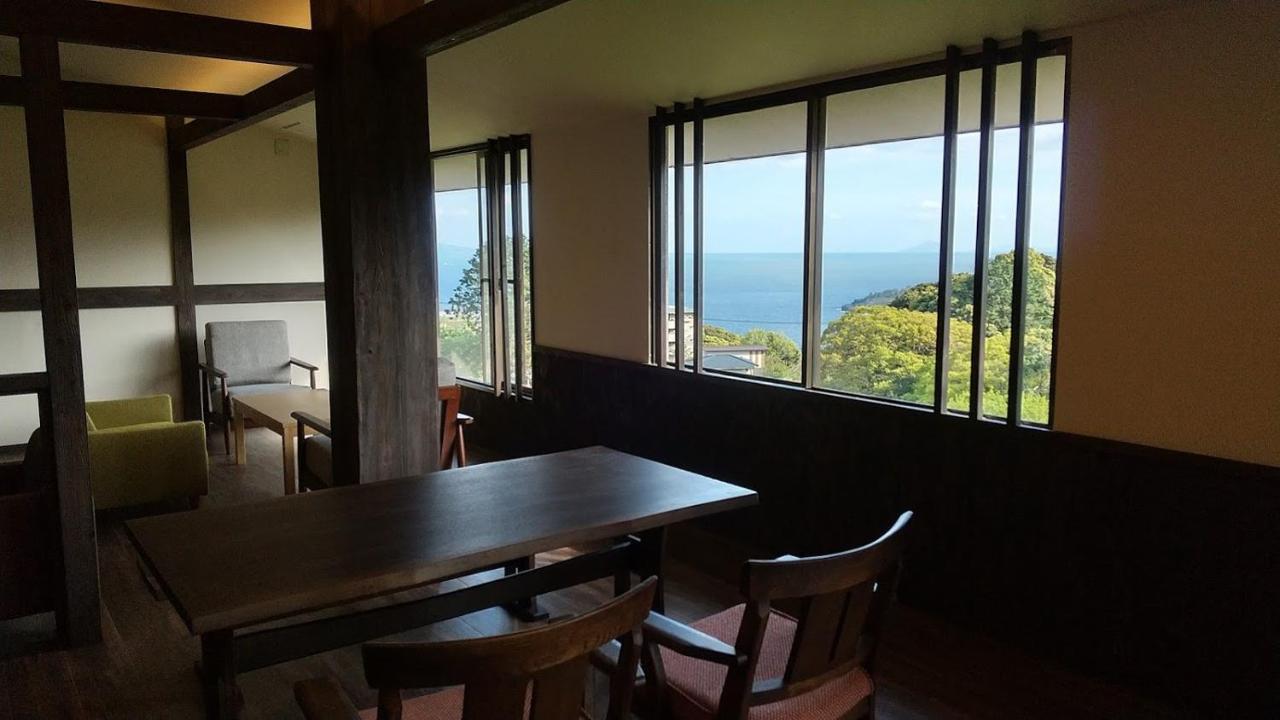 Hotel Futo House -Ippon No Enpitsu- à Itō Extérieur photo